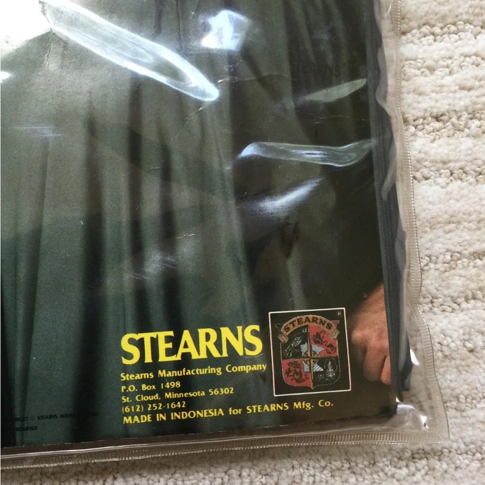 NWT Stearns RainGard Rain Poncho Hooded Jacket Waterproof in Green OSFM